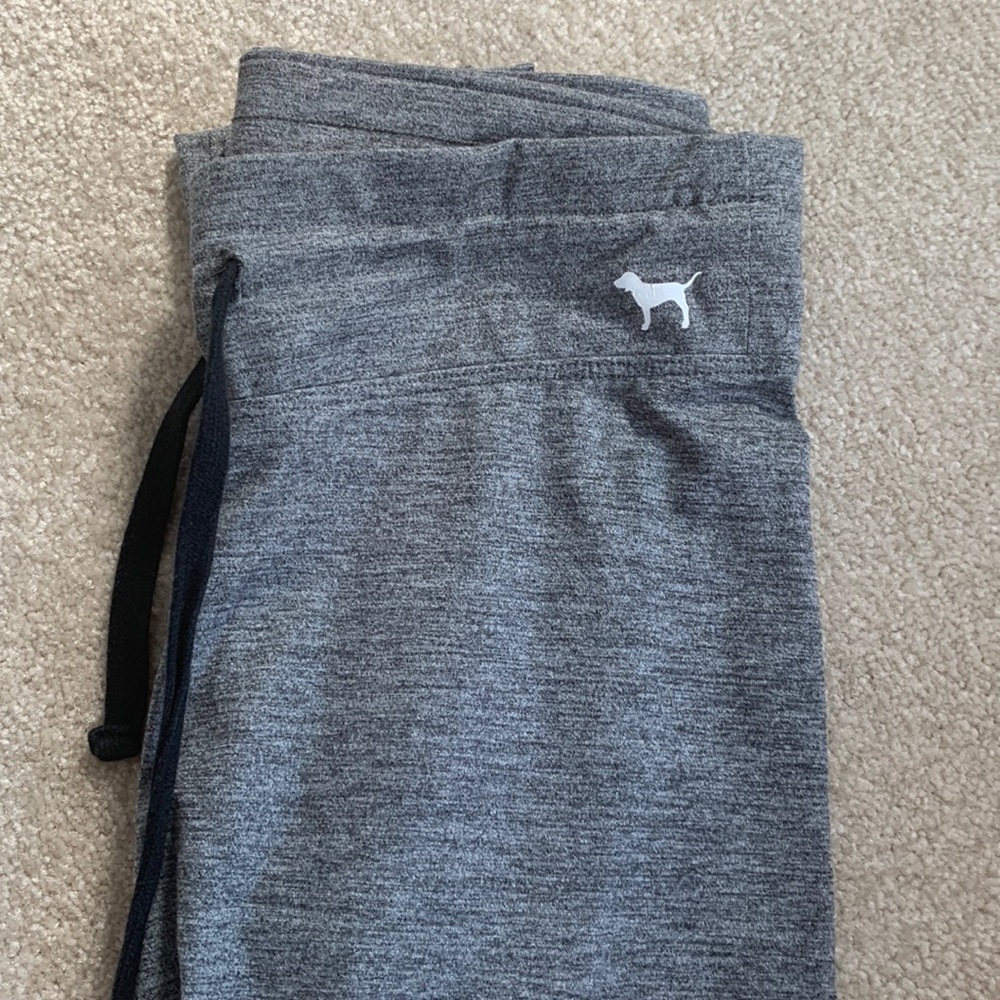 VS Pink Fleece-Lined Leggings